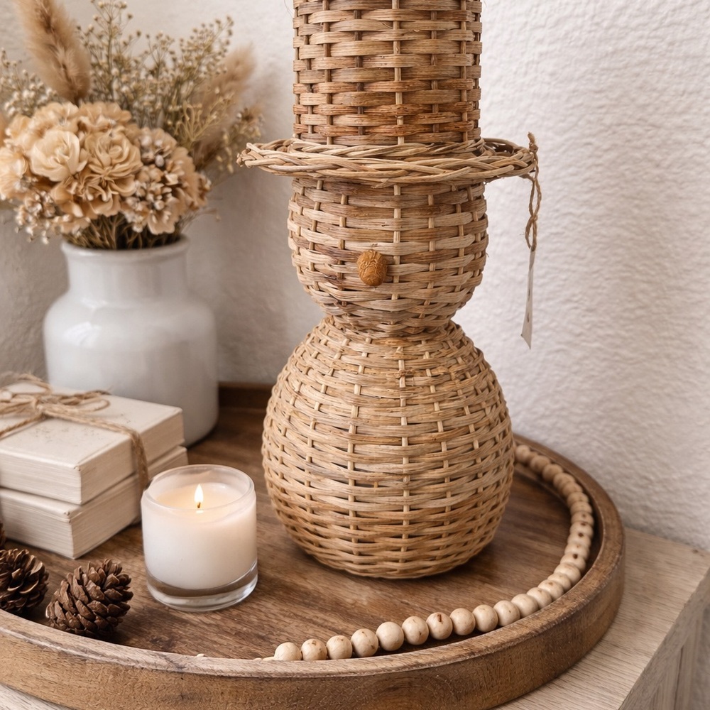 Woven Rattan Snowman Decor